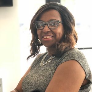 Meet your Posher, Toni